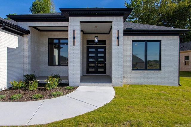 110 Fawnwood Street, Jacksonville, AR 72076