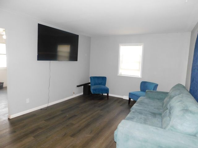 837 Spruce Street, Hammond, IN 46324