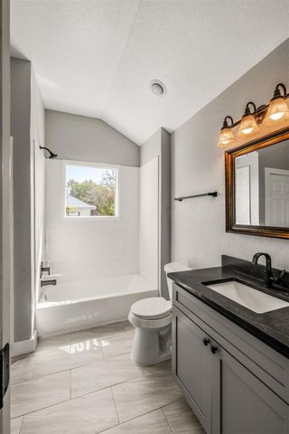 700 N Church Street, Decatur, TX 76234