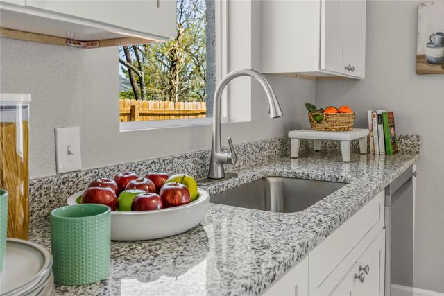 700 N Church Street, Decatur, TX 76234