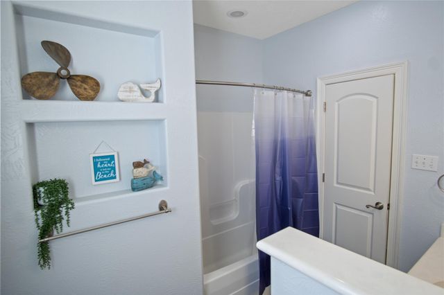 932 Kent, Crystal Beach, TX 77650