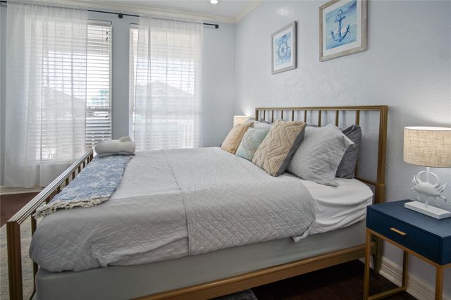 932 Kent, Crystal Beach, TX 77650