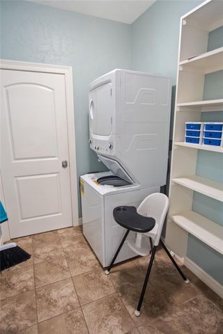 932 Kent, Crystal Beach, TX 77650