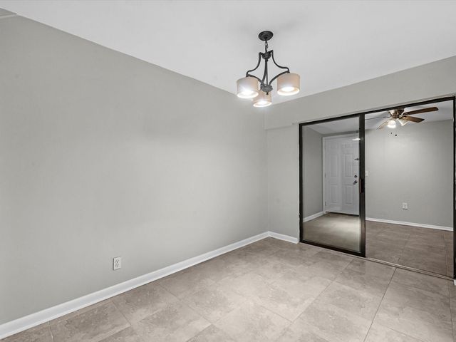 2647 Marilee Ln, Houston, TX 77057