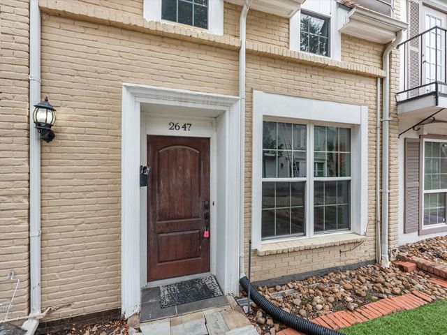 2647 Marilee Ln, Houston, TX 77057