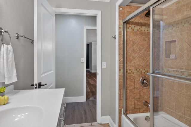 89 Alexander Way, Lookout Mountain, GA 30750