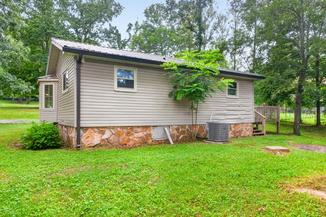 89 Alexander Way, Lookout Mountain, GA 30750