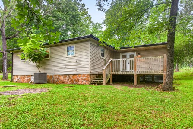 89 Alexander Way, Lookout Mountain, GA 30750