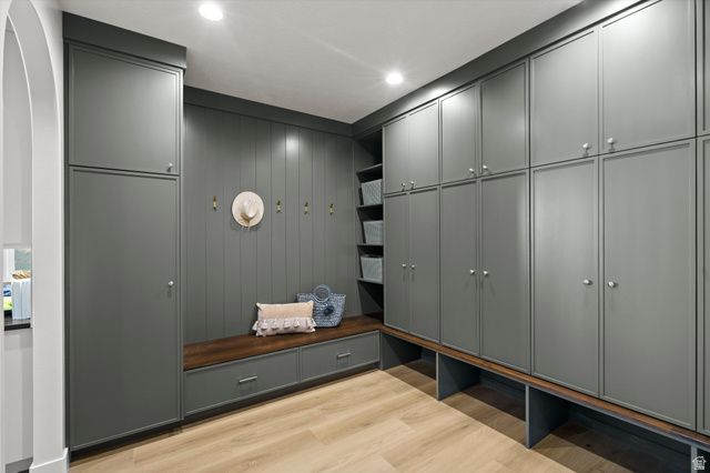 2671 N 1350 E, North Ogden, UT 84414