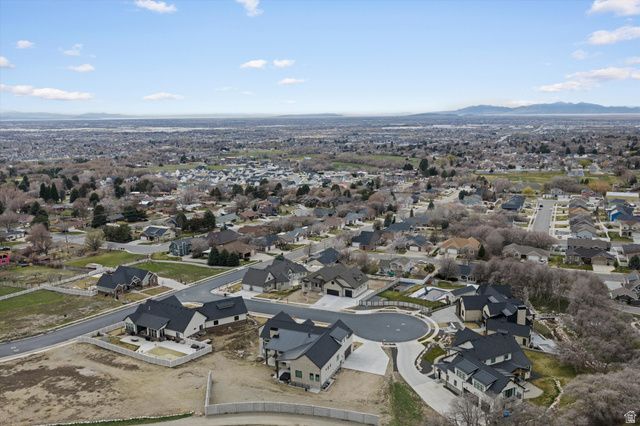 2671 N 1350 E, North Ogden, UT 84414