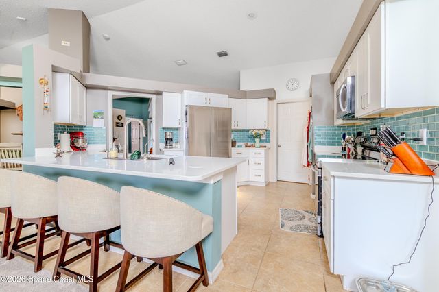 181 Hurtig Avenue NW, Palm Bay, FL 32907