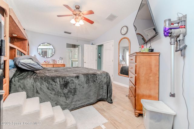 181 Hurtig Avenue NW, Palm Bay, FL 32907