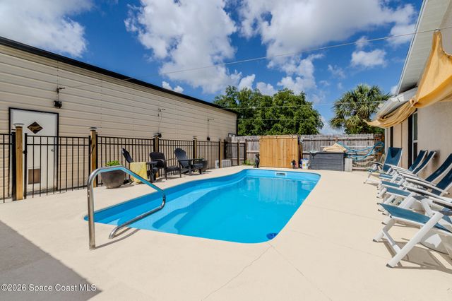 181 Hurtig Avenue NW, Palm Bay, FL 32907