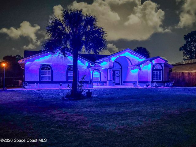 181 Hurtig Avenue NW, Palm Bay, FL 32907