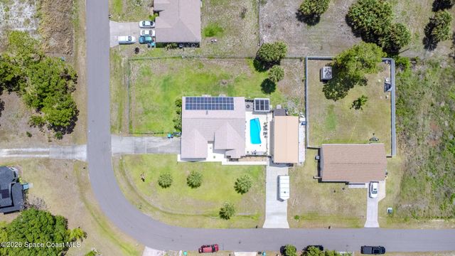 181 Hurtig Avenue NW, Palm Bay, FL 32907