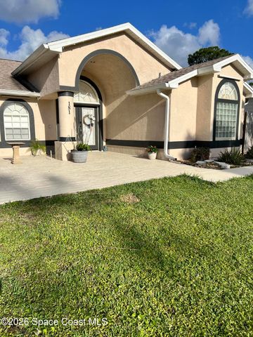 181 Hurtig Avenue NW, Palm Bay, FL 32907