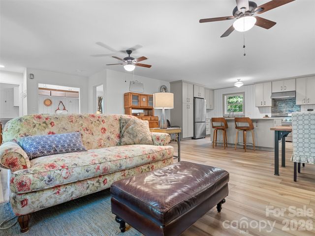 1756 Happy Acres Road, Brevard, SC 28712