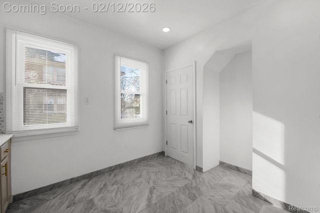 3307 Fullerton Street, Detroit, MI 48238