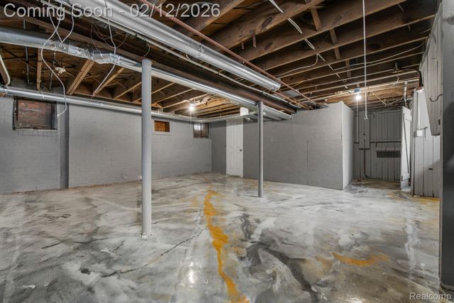 3307 Fullerton Street, Detroit, MI 48238