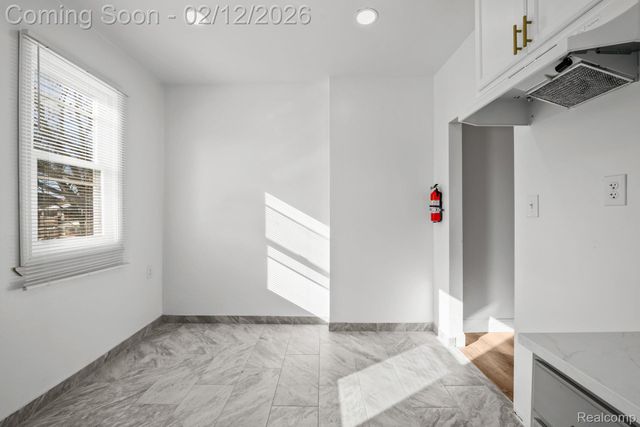 3307 Fullerton Street, Detroit, MI 48238