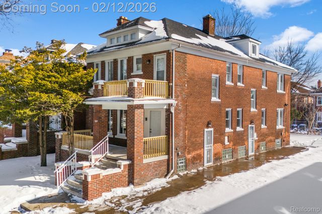 3307 Fullerton Street, Detroit, MI 48238