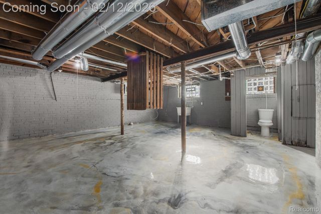 3307 Fullerton Street, Detroit, MI 48238