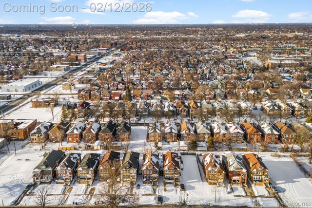 3307 Fullerton Street, Detroit, MI 48238