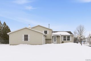 8486 Torchwood Lane, Cicero, NY 13039