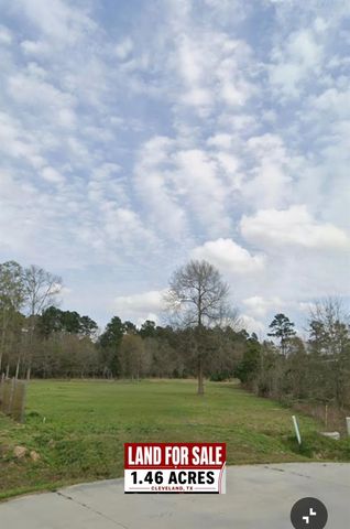 113 County Road 5019, Cleveland, TX 77327