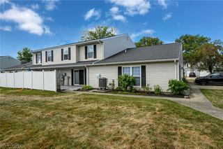6853 Colonial Drive D, Mentor, OH 44060