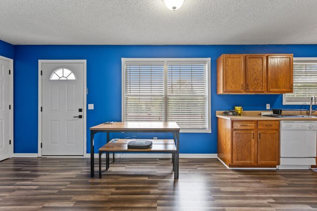 151 Ruby Lane, Irvine, KY 40336