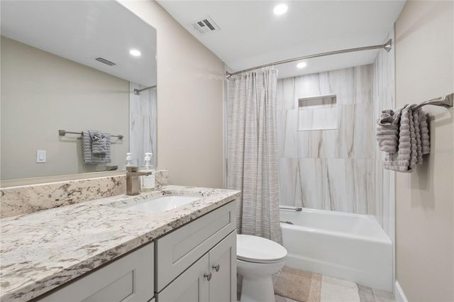 5880 MIDNIGHT PASS ROAD 704, Sarasota, FL 34242