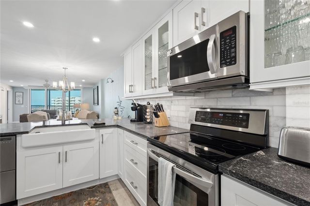 5880 MIDNIGHT PASS ROAD 704, Sarasota, FL 34242