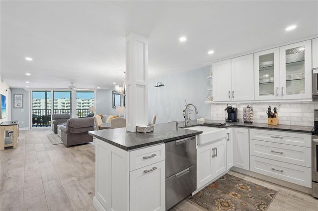 5880 MIDNIGHT PASS ROAD 704, Sarasota, FL 34242