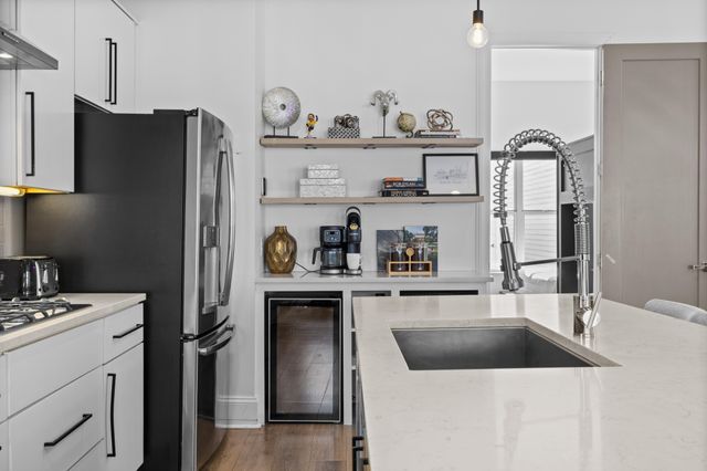 1113 Archer St, Nashville, TN 37203