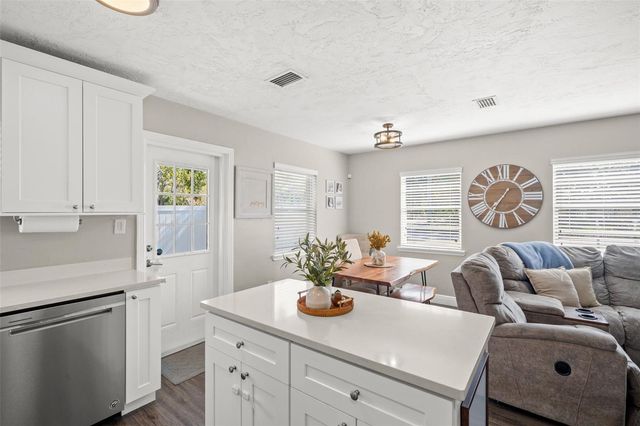 4101 W OKLAHOMA AVENUE, Tampa, FL 33616