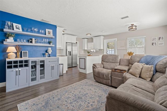 4101 W OKLAHOMA AVENUE, Tampa, FL 33616