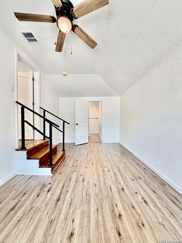 116 Nelson Ave, San Antonio, TX 78210