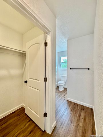 116 Nelson Ave, San Antonio, TX 78210