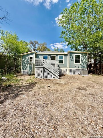 116 Nelson Ave, San Antonio, TX 78210