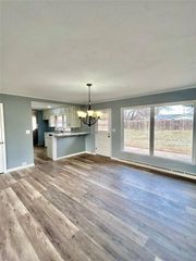 2906 W Broadway Avenue, Enid, OK 73703