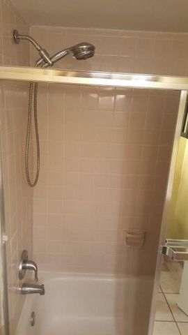 733 SE 1st Way 104, Deerfield Beach, FL 33441