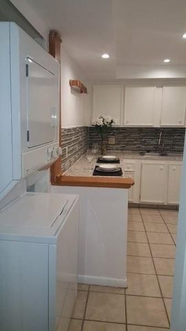 733 SE 1st Way 104, Deerfield Beach, FL 33441