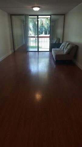 733 SE 1st Way 104, Deerfield Beach, FL 33441