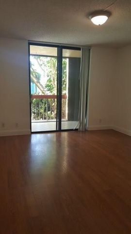 733 SE 1st Way 104, Deerfield Beach, FL 33441