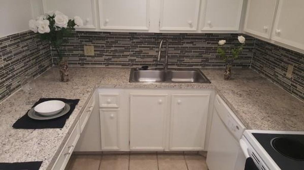 733 SE 1st Way 104, Deerfield Beach, FL 33441