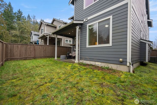 2110 SW Nautical Street, Bremerton, WA 98312