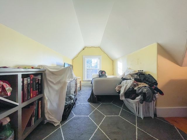 16 Foster St 1, Boston, MA 02135