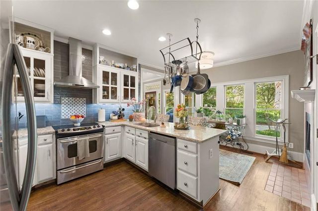 1042 Bailey Road, Woodstock, GA 30188