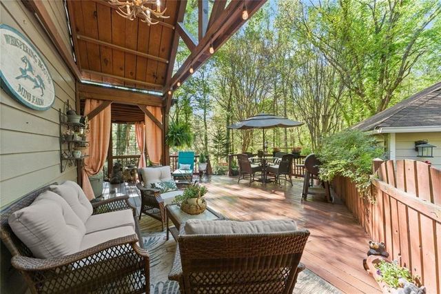 1042 Bailey Road, Woodstock, GA 30188